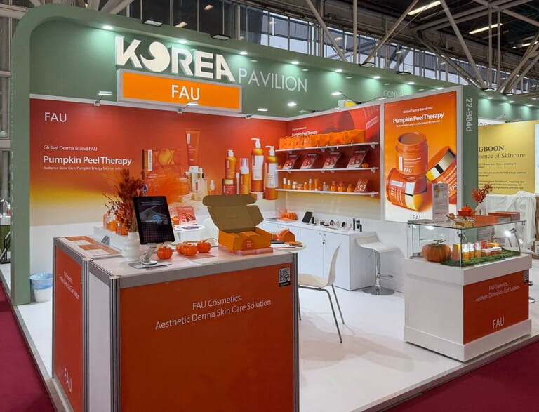 Full view of FAU Cosmetics booth featuring Pumpkin Peel Therapy at Korea Pavilion